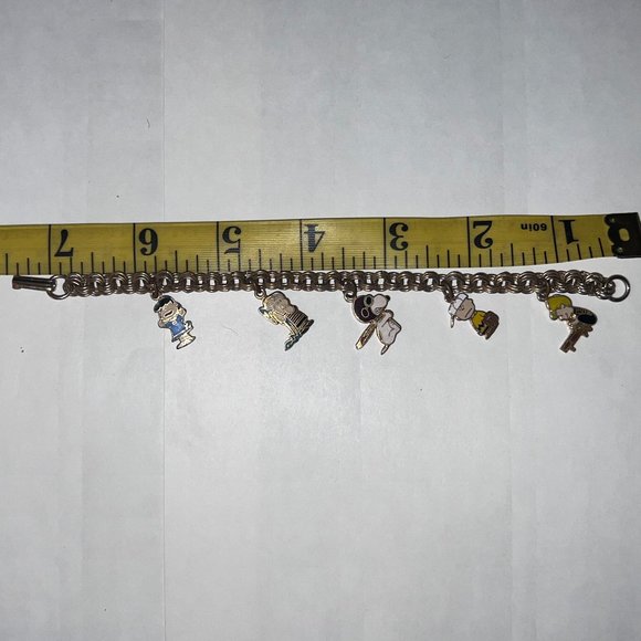 Vintage Taiwan UNITED FEATURES Peanuts Charles Schultz Charm Bracelet - Picture 8 of 8
